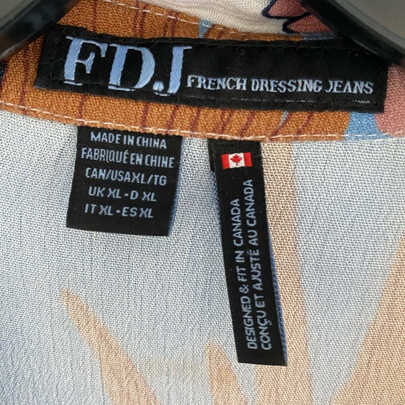 FDJ Floral Women's Button-Down Shirt XL - Picture 3 of 5